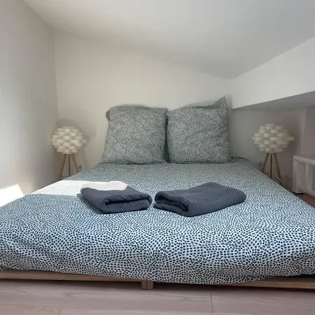 Apartment Cosy Au Coeur De L'ecusson