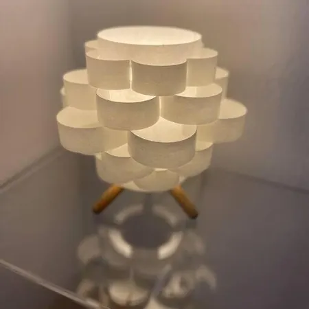 Cosy Au Cœur De L’écusson Apartamento