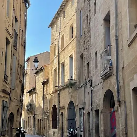 Cosy Au Cœur De L’écusson