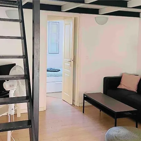 Cosy Au Cœur De L’écusson