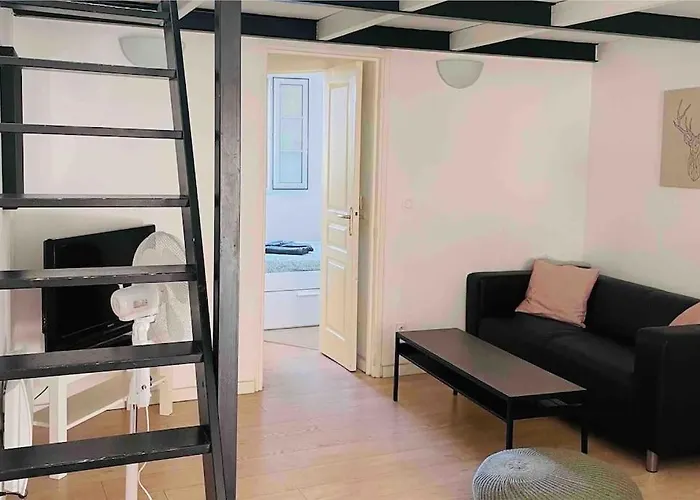 Cosy Au Cœur De L’écusson